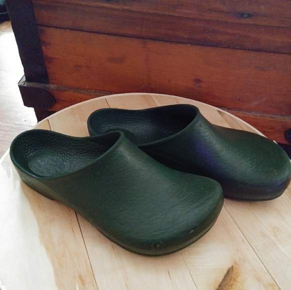 birkenstock garden clogs